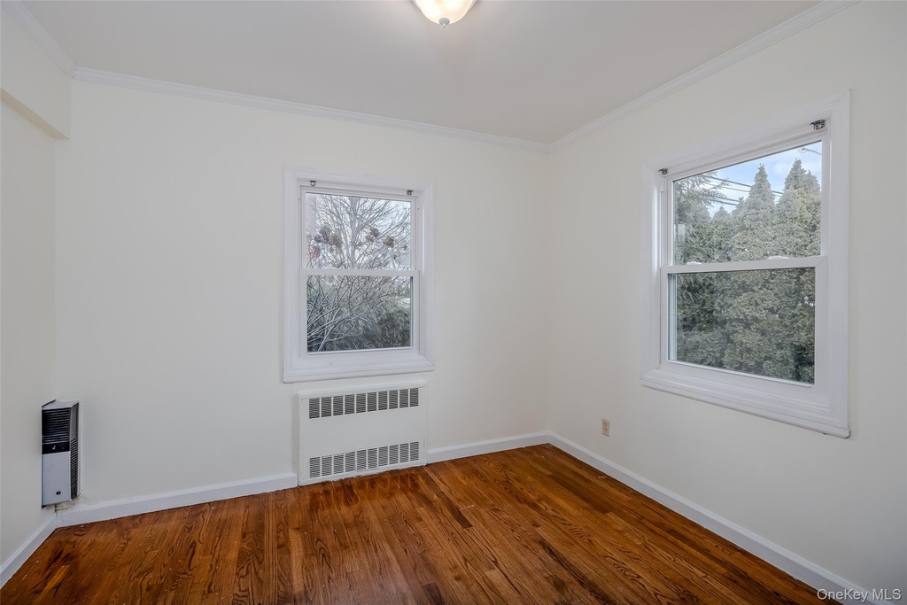 152 Charles Street - Photo 10
