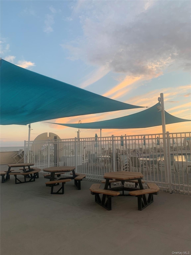 360 Shore Rd - Photo 17