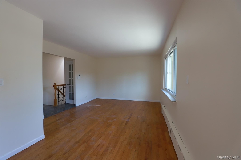 151-07 7th Avenue - Photo 2