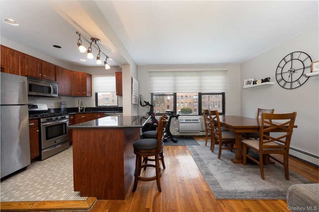 1 Jefferson Avenue - Photo 6