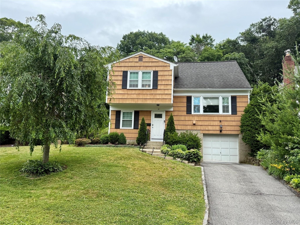 18 Coralyn Avenue - Photo 0