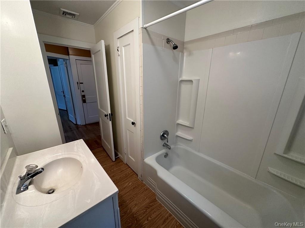 17 Harriman Avenue - Photo 20