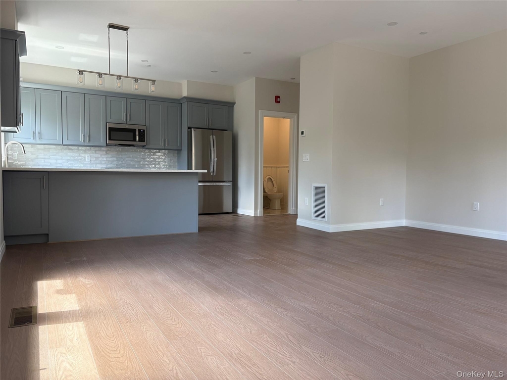 109 Palisade Street - Photo 5