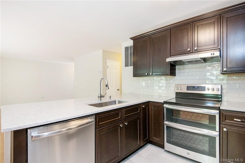 96 Molly Pitcher Lane - Photo 4