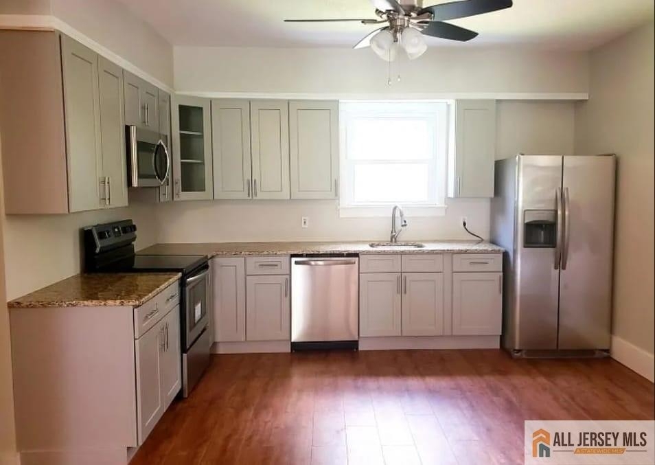 62 Washburn Avenue - Photo 3