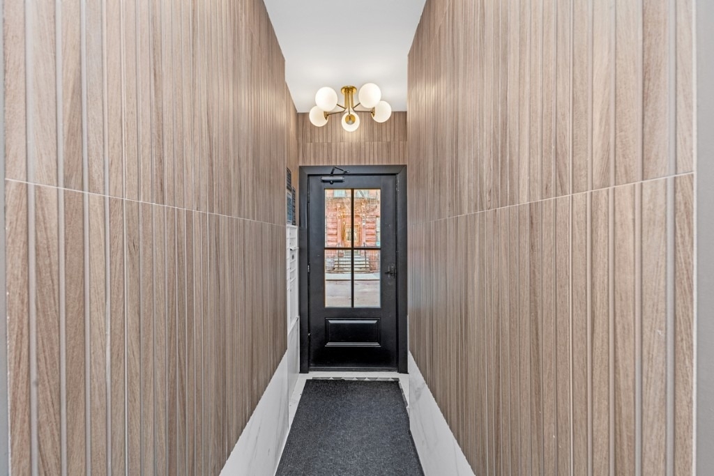 356 W 48th Street - Photo 12