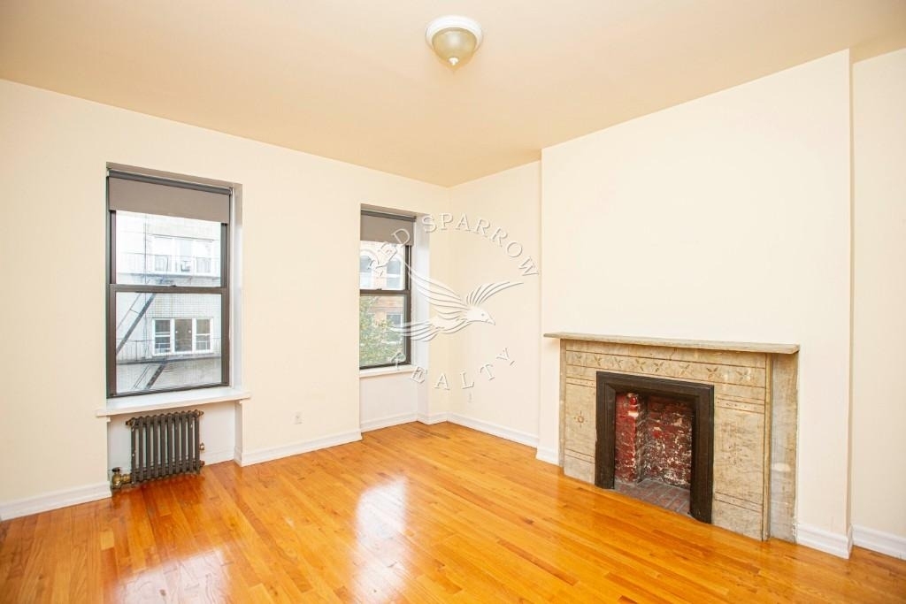 420 E 83rd Street - Photo 3