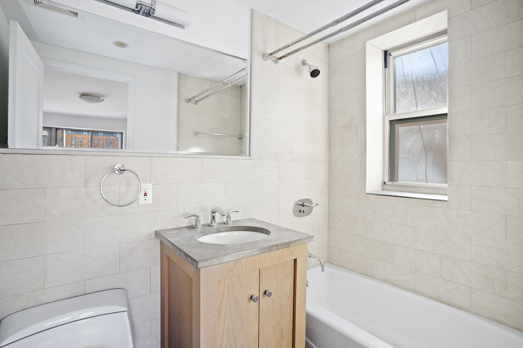 159 Bleecker Street - Photo 6
