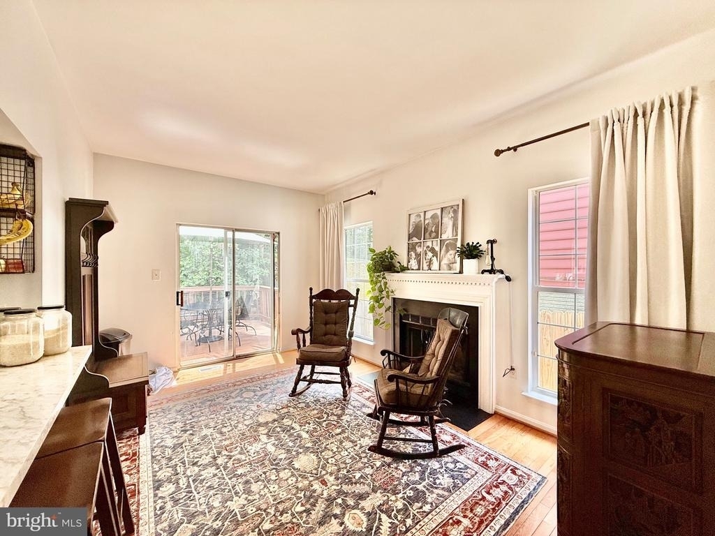 8 Woodmont Court - Photo 7