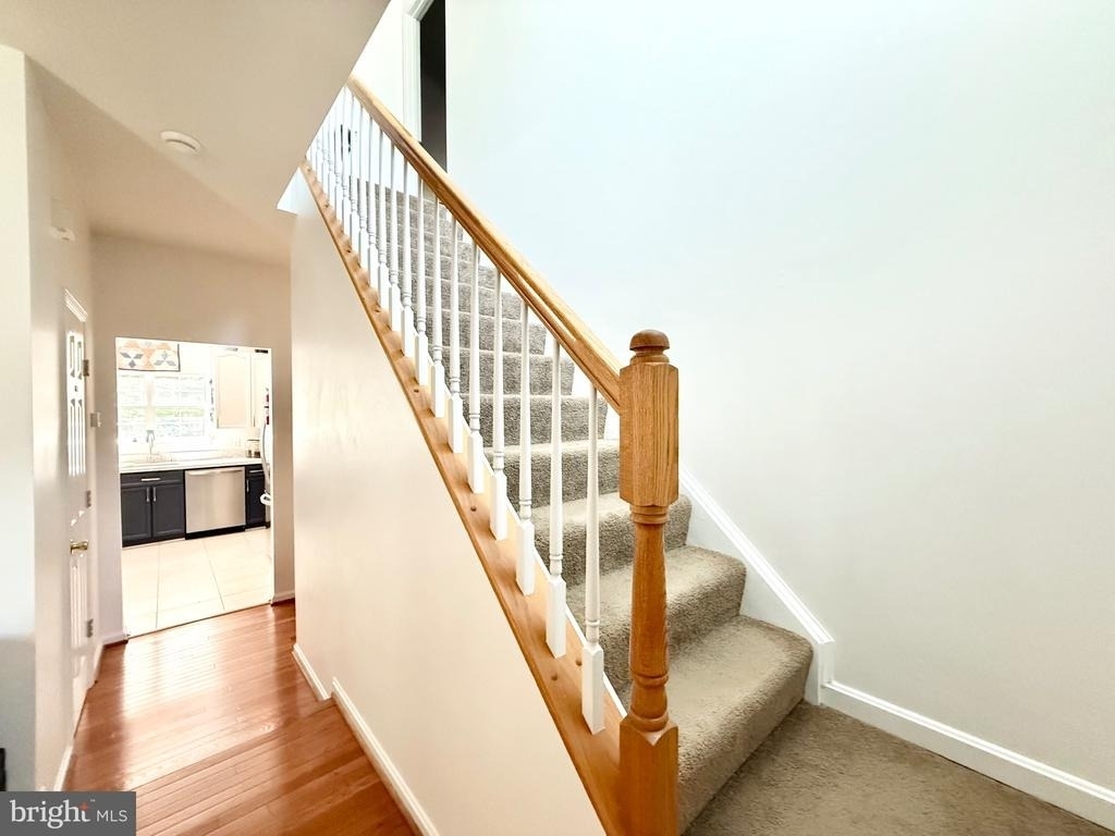 8 Woodmont Court - Photo 6