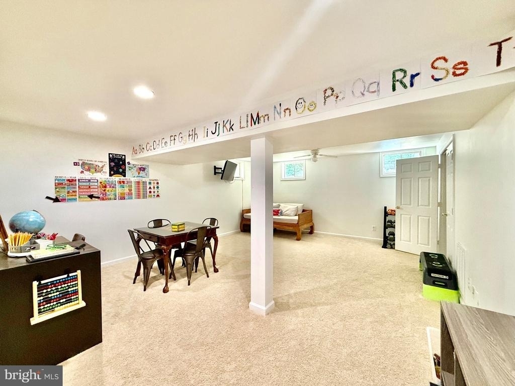 8 Woodmont Court - Photo 18