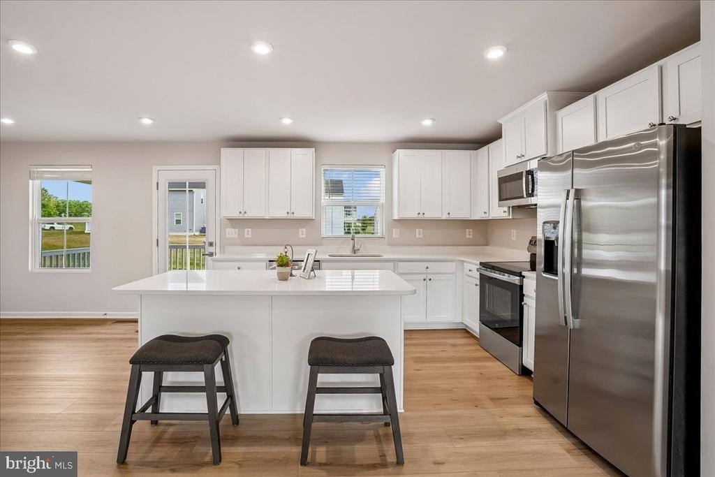 6415 Farrier Way - Photo 2