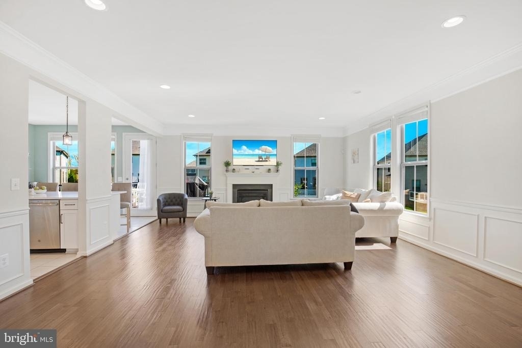 42526 Oxford Forest Circle - Photo 4