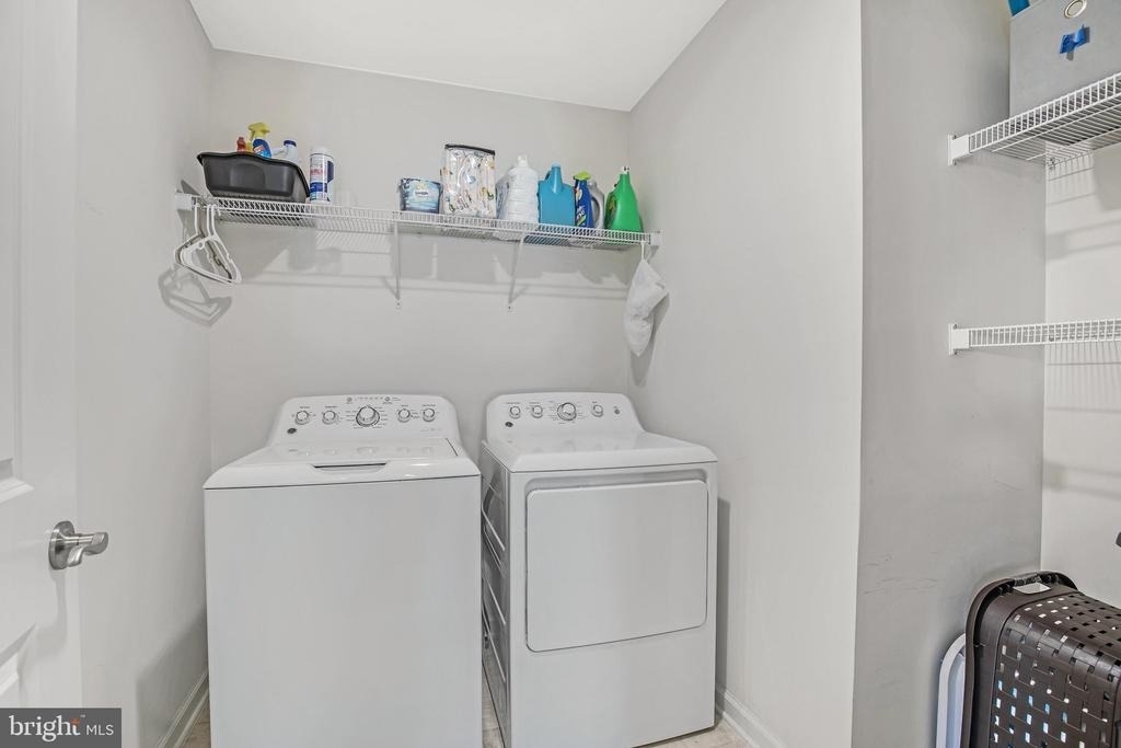 42526 Oxford Forest Circle - Photo 22