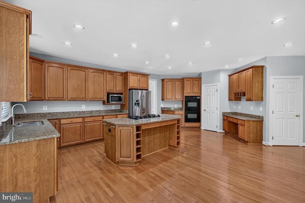 25670 S Village Drive - Photo 11