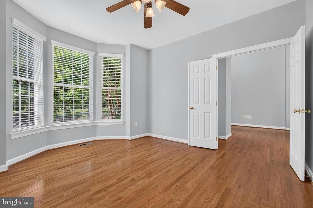 25670 S Village Drive - Photo 7