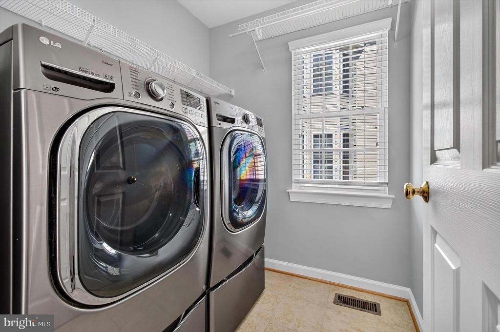 25670 S Village Drive - Photo 17