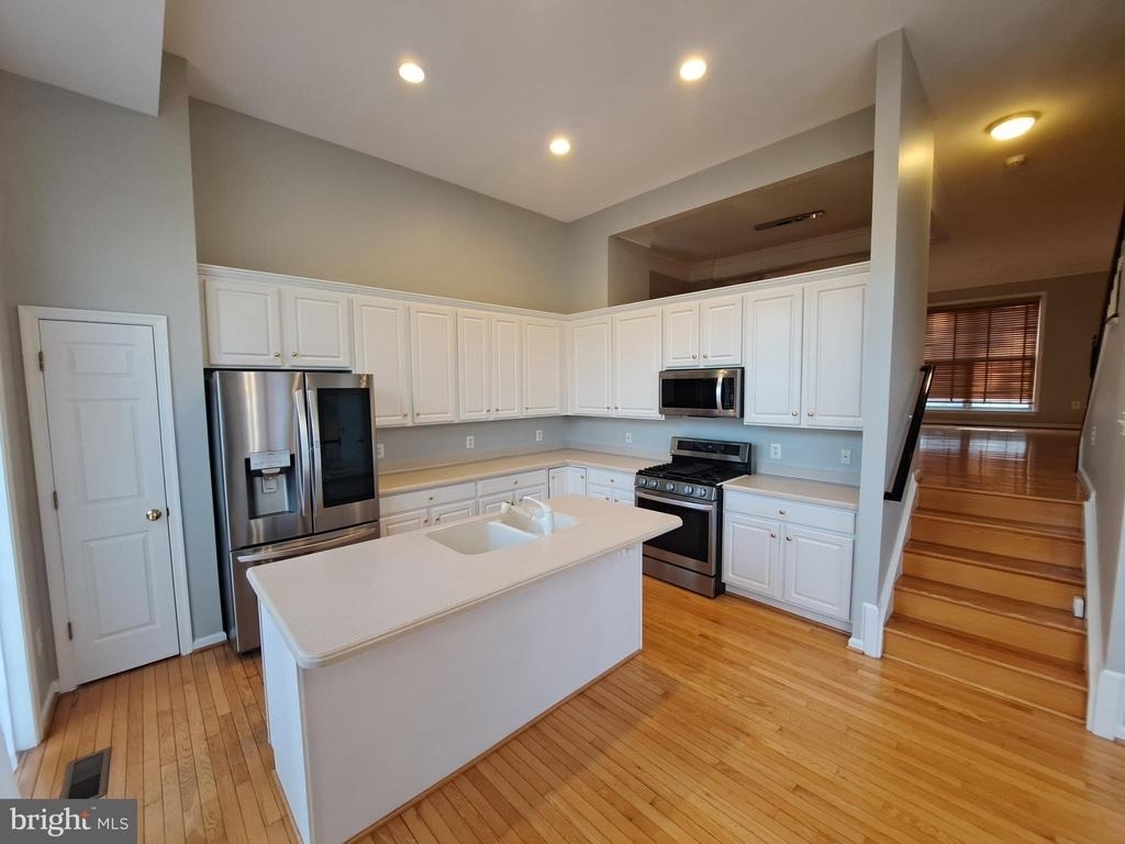 7738 Heritage Woods Way - Photo 1