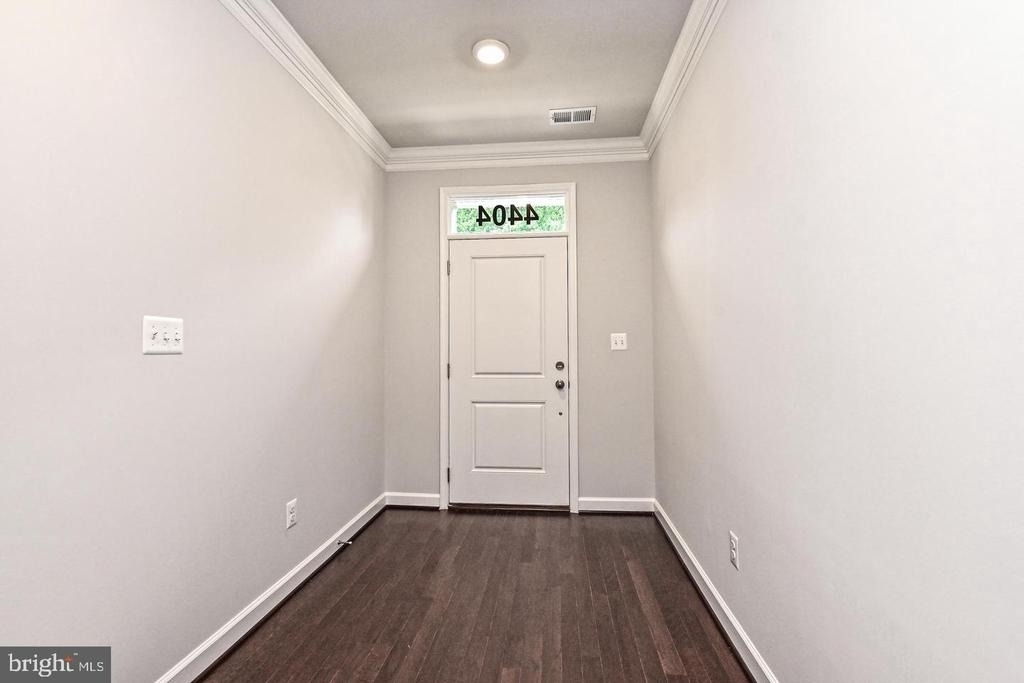 4404 Fair Lakes Court - Photo 10