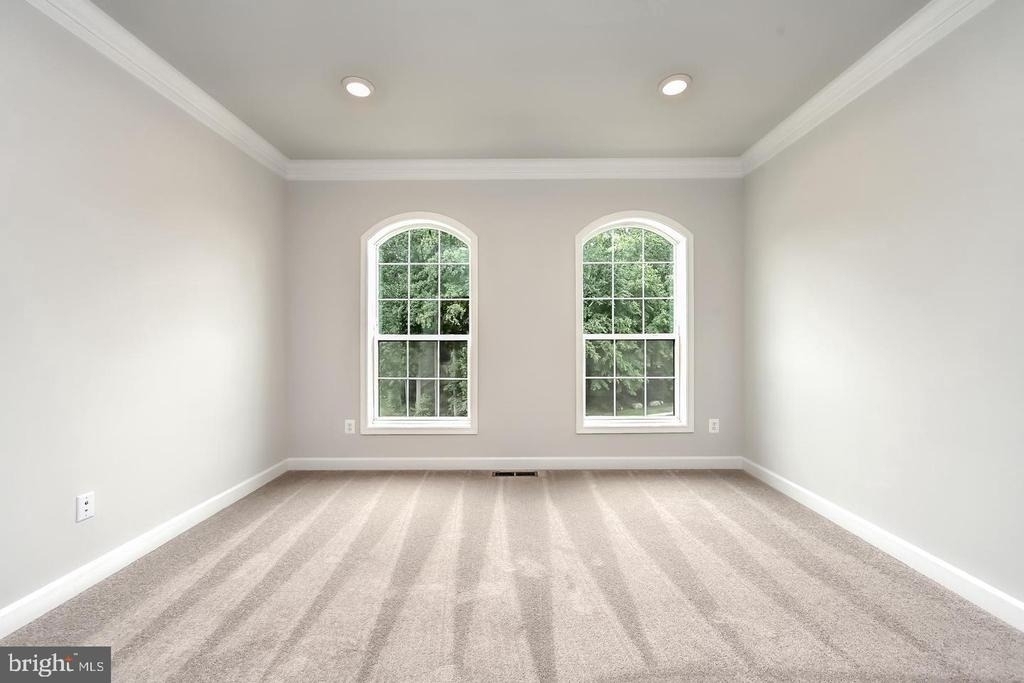 4404 Fair Lakes Court - Photo 34