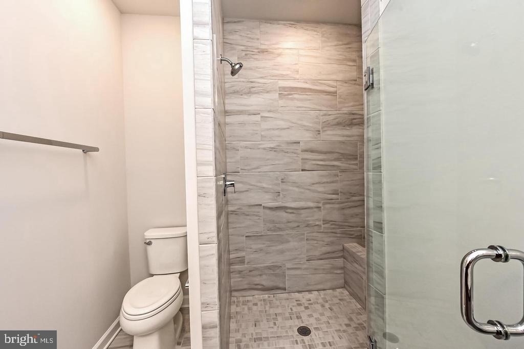 4404 Fair Lakes Court - Photo 41