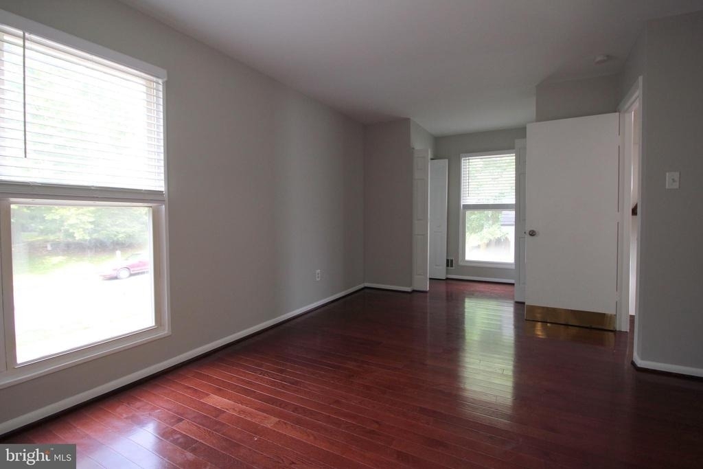 6215 Gemini Court - Photo 4