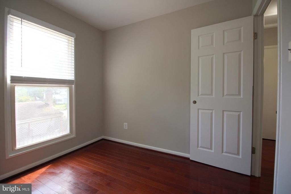 6215 Gemini Court - Photo 13