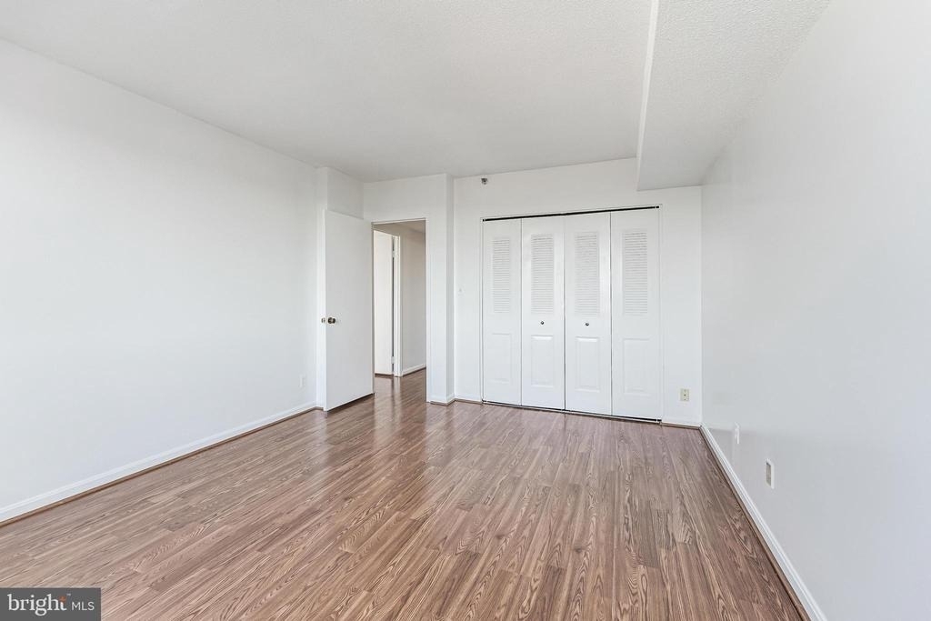 3713 S George Mason Drive - Photo 15