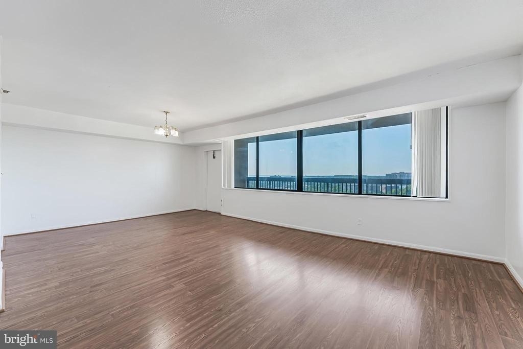 3713 S George Mason Drive - Photo 6