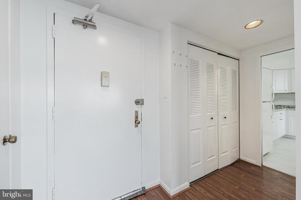 3713 S George Mason Drive - Photo 1