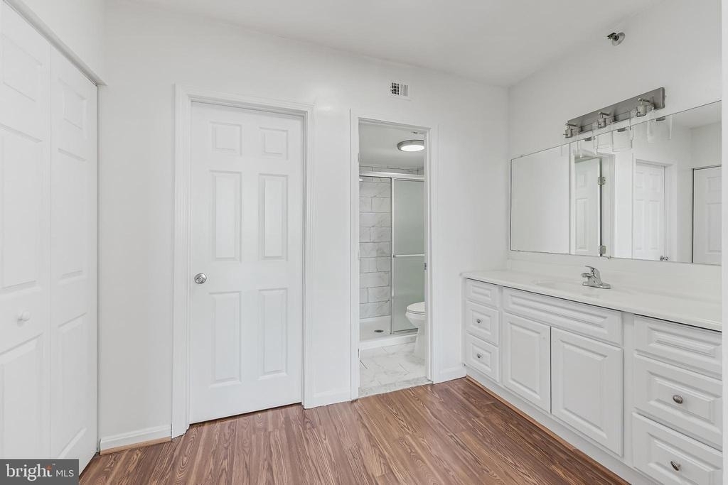 3713 S George Mason Drive - Photo 24
