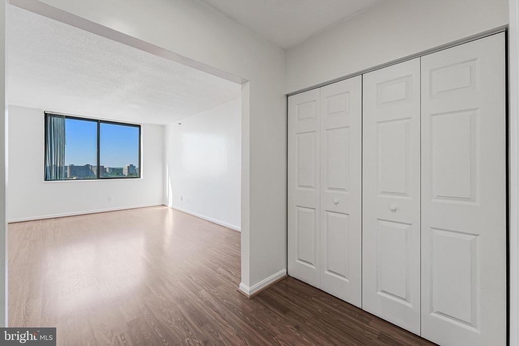 3713 S George Mason Drive - Photo 26