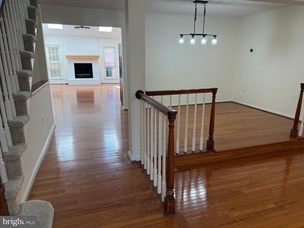 4637 Luxberry Drive - Photo 2