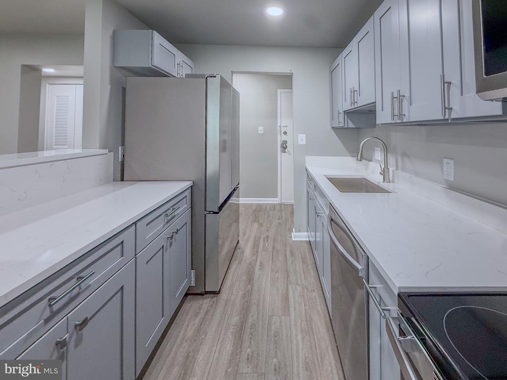11603 Stoneview Square - Photo 11
