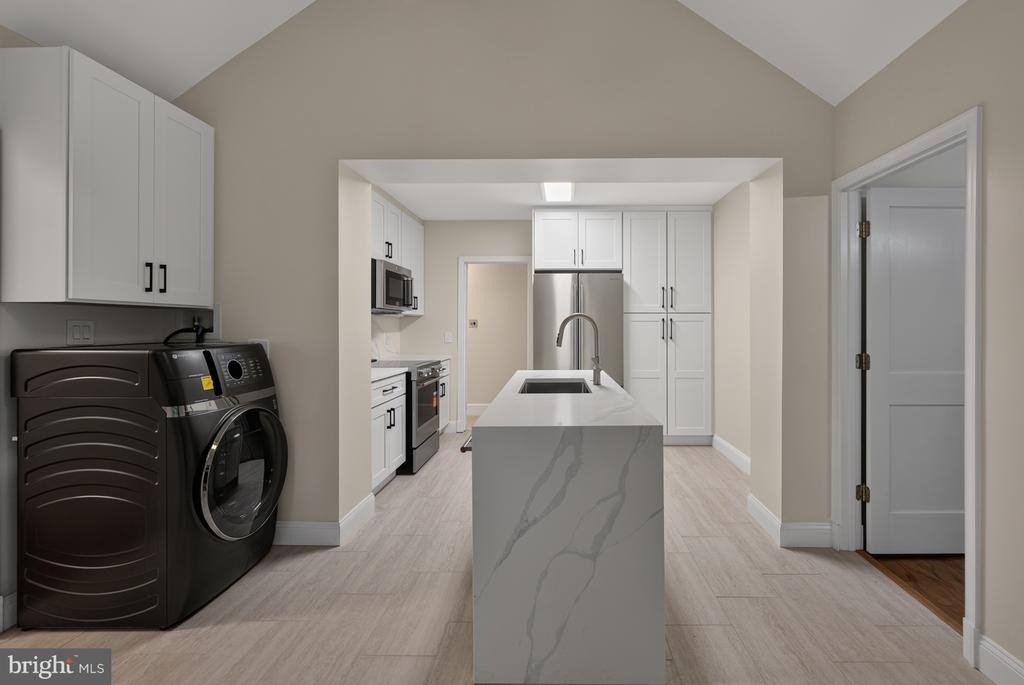 8023 Washington Avenue - Photo 15