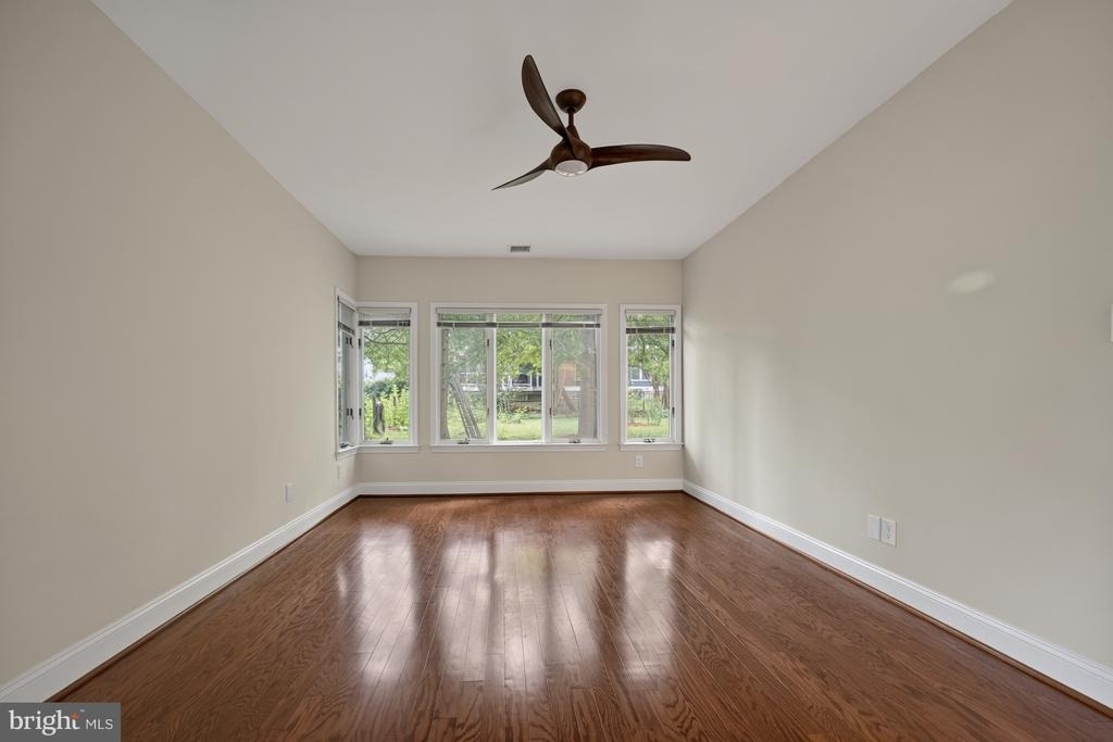 8023 Washington Avenue - Photo 26