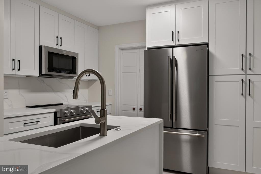 8023 Washington Avenue - Photo 20