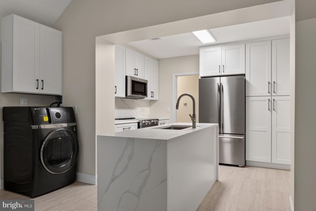 8023 Washington Avenue - Photo 16