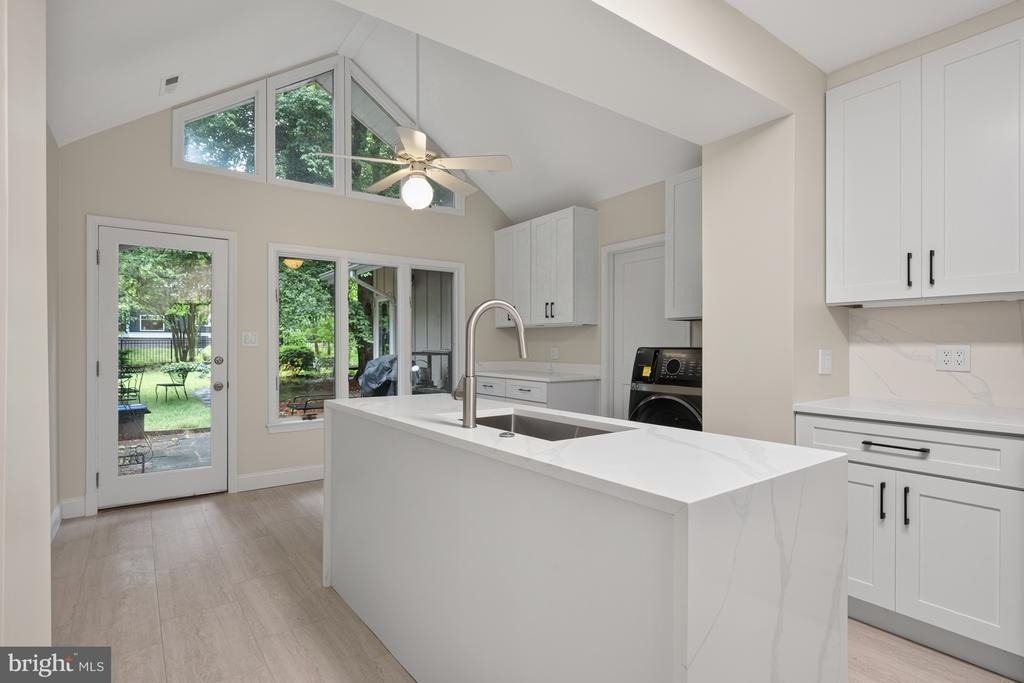 8023 Washington Avenue - Photo 24