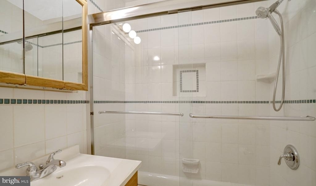 8236 Governors Court - Photo 25