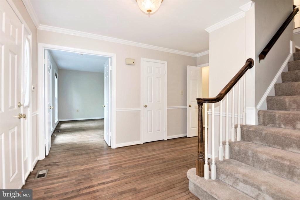 10322 Dunn Meadow Road - Photo 9
