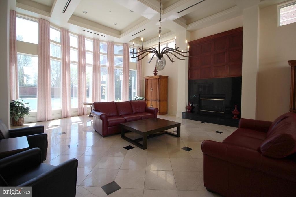 2791 Centerboro Drive - Photo 2
