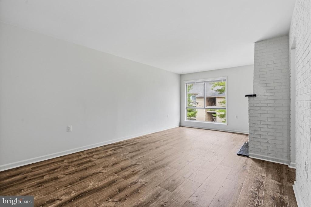 8604 Village Way - Photo 20