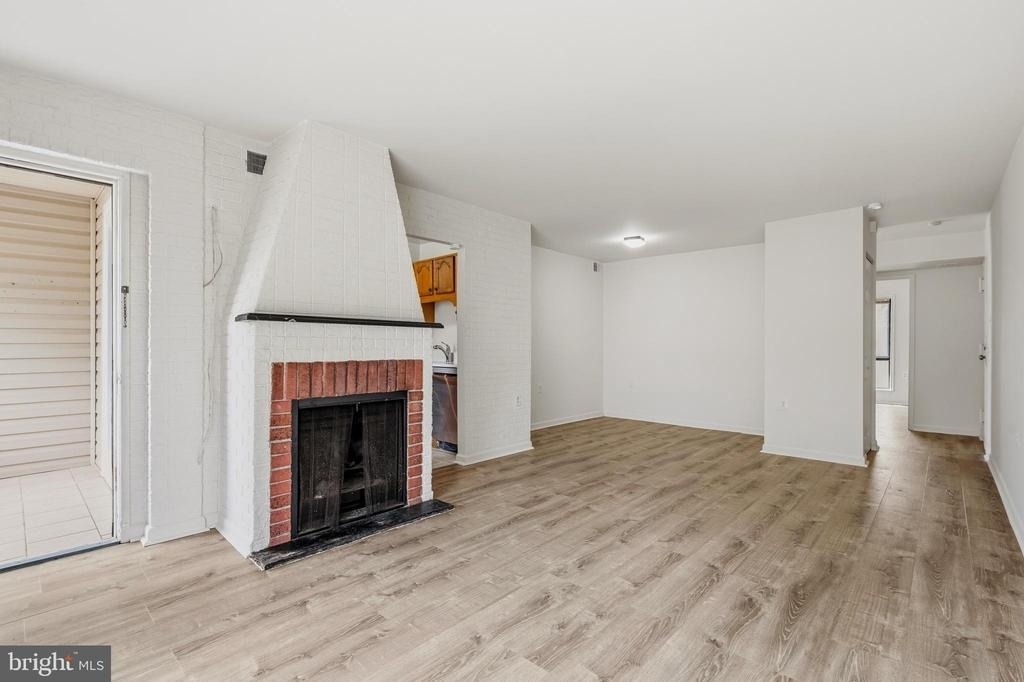8604 Village Way - Photo 17