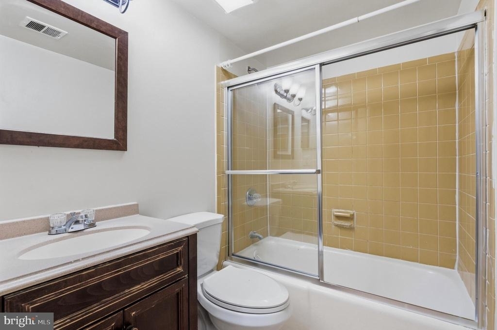 8604 Village Way - Photo 10