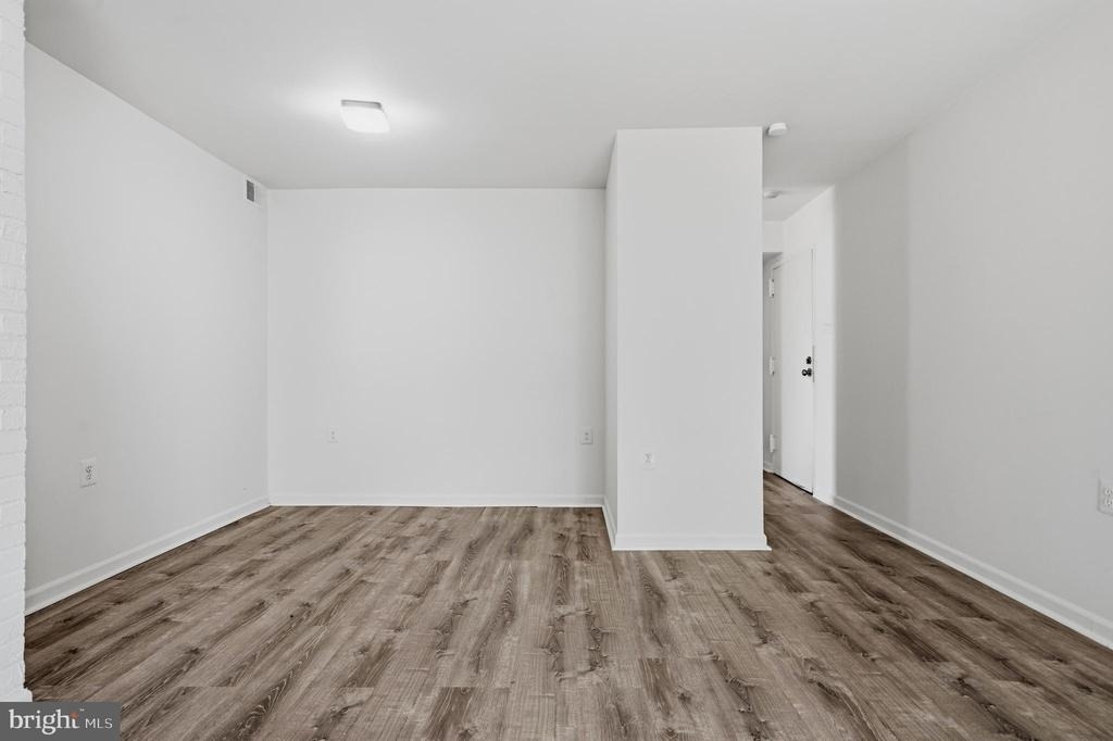 8604 Village Way - Photo 23