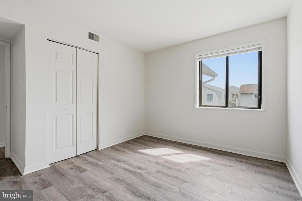 8604 Village Way - Photo 12