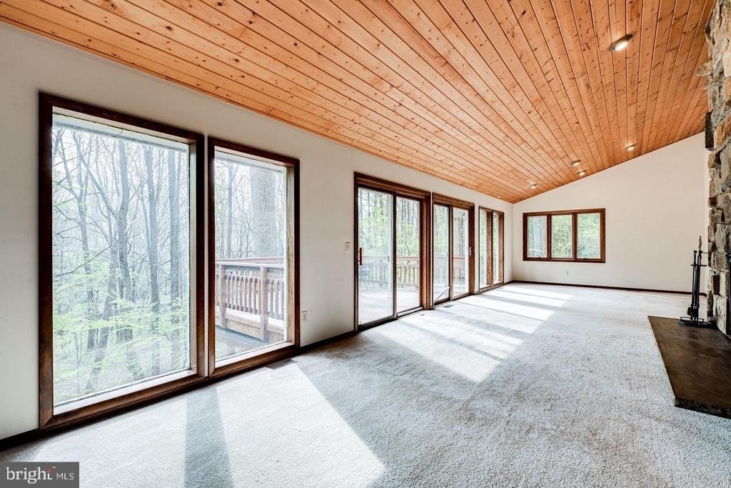 1328 Potomac School Road - Photo 7