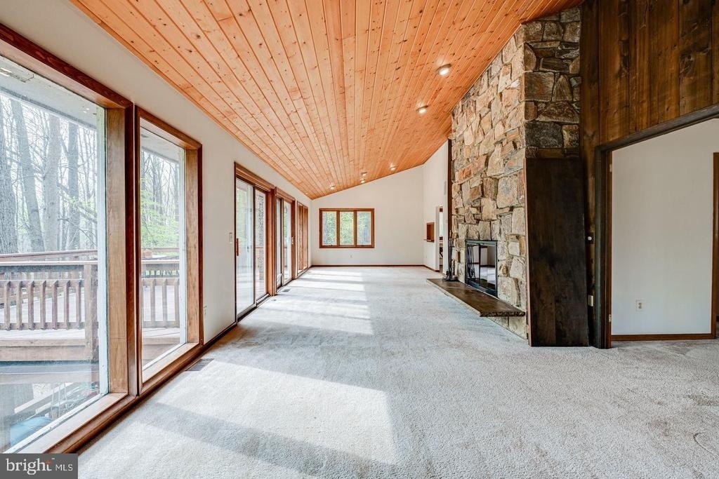 1328 Potomac School Road - Photo 5
