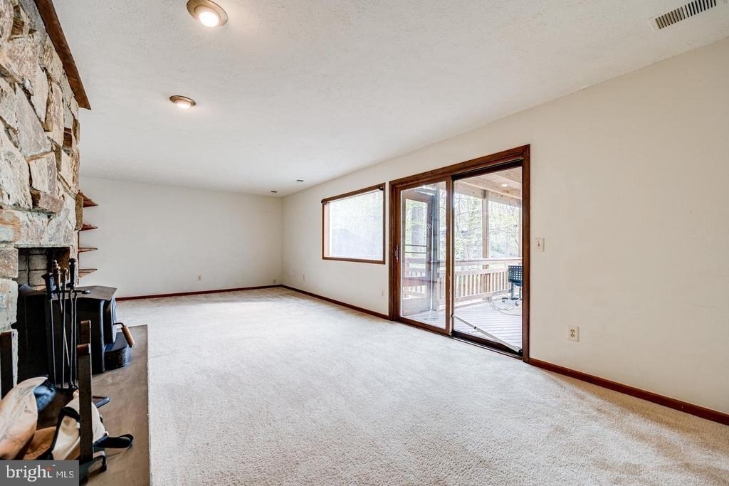 1328 Potomac School Road - Photo 17